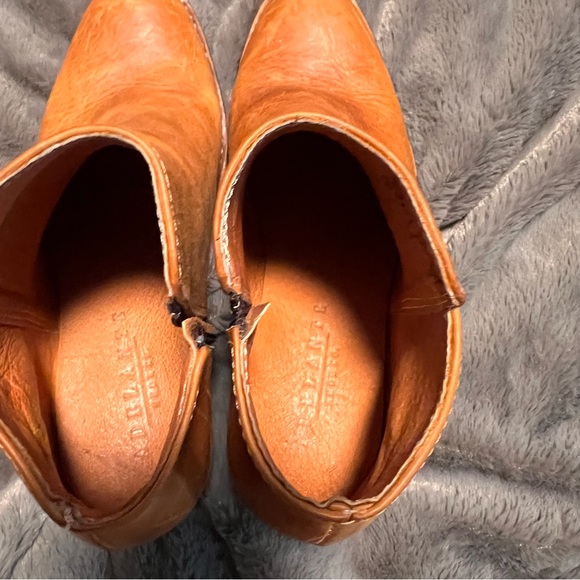 Adelante Shoe Co. Granada Ankle Boots - Picture 6 of 8